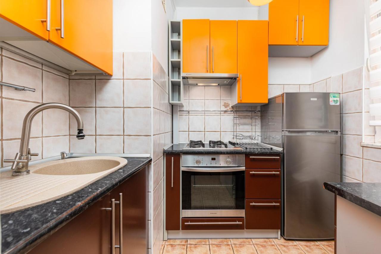 Anielewicza 49 By Homeprime Warsaw Ngoại thất bức ảnh